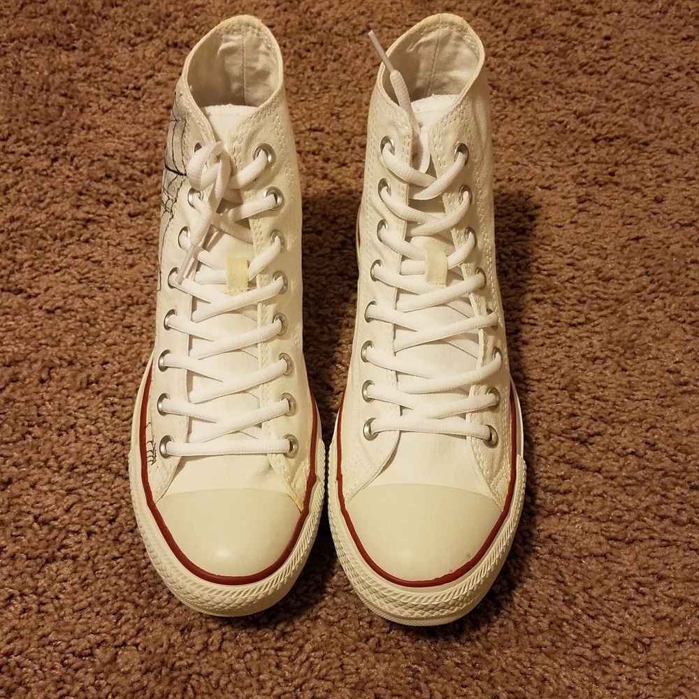 HANDPAINTED CONVERSE ALL STAR SNEAKERS - Picture 1 of 5